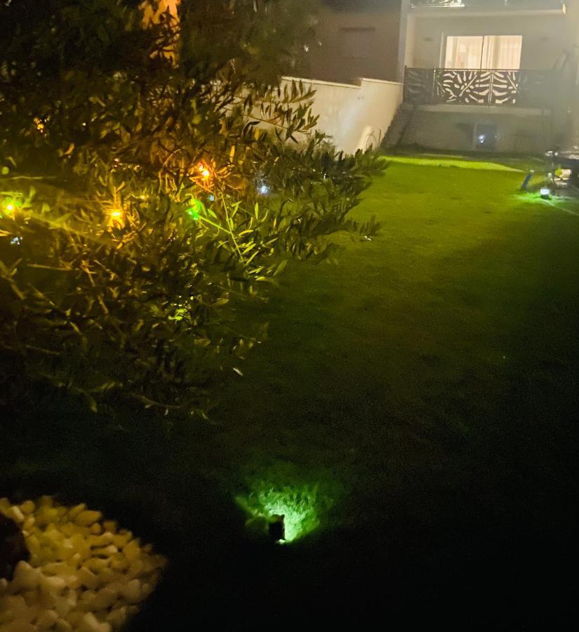 דירות Le Thillay Grand T1 Moderne Jardin Pres De Cdg מראה חיצוני תמונה
